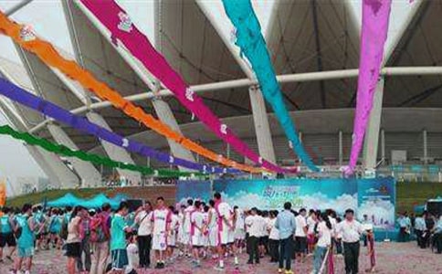 公司庆典演讲稿