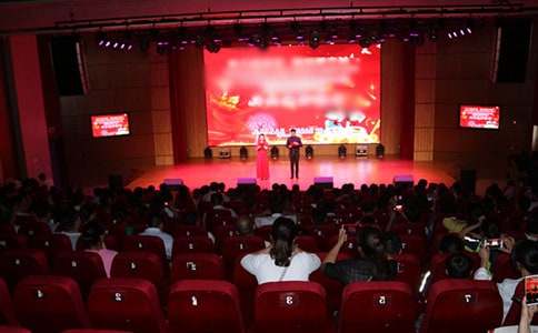 �佱����У��������