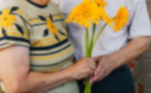 ��Ǹ����Ȧ˵˵�İ����ܣ�ͨ��60�䣩