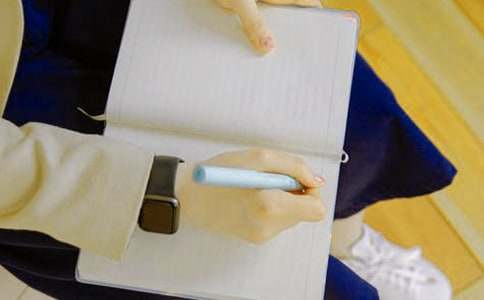 ��ˮ��ʯ����ʾ�����