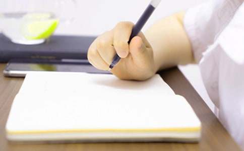 ����ĸ��Ǩ�������