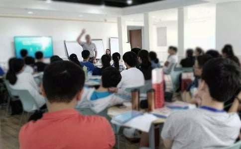 ʵ�õĳ��н�ѧ�����ܽ�ģ�����ƪ