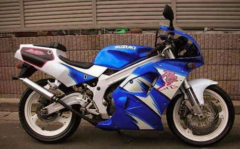 �μ�����˵�Ħ�г�