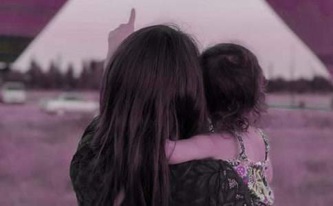 �μ�Ů��������