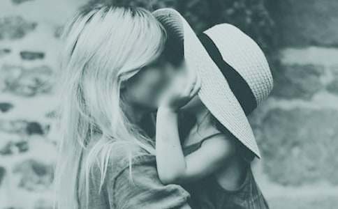 �μ�Ů��������