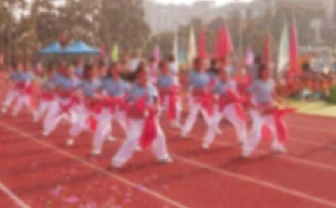 Сѧ�˶��ῪĻ�´�