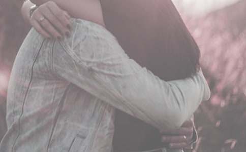 (�ر�)ӵ������600��4ƪ